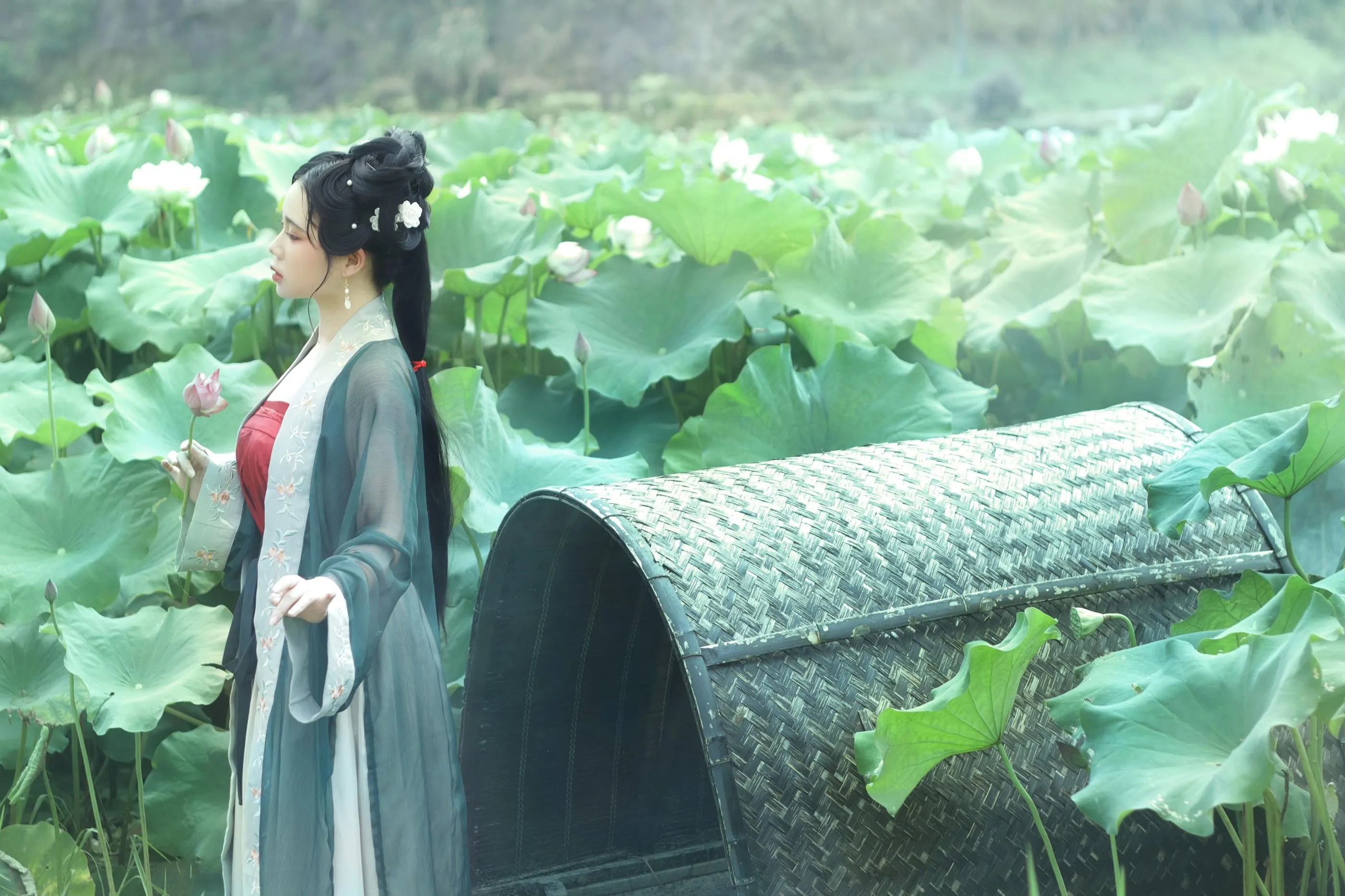 [YITUYU艺图语]2022.08.21 采莲曲 一只高高 [27P]插图9
